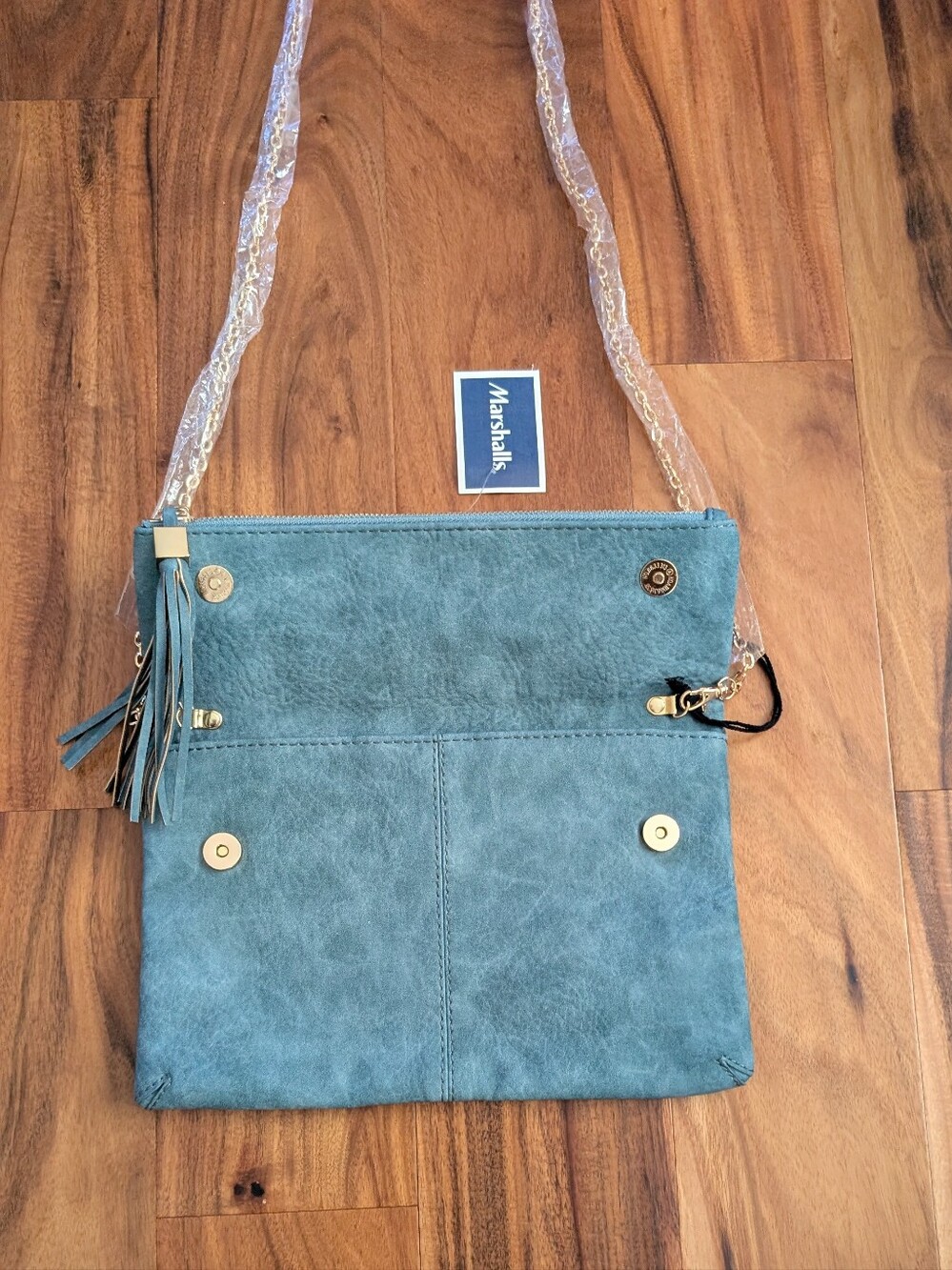 NWT Moda Luxe Crossbody Bag Vegan Leather Light Blue with Gold Chain - Picture 3 of 9